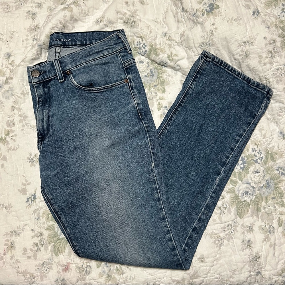 Mott & Bow jeans- great condition!